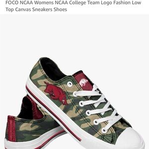 NWT- Arkansas Razorback Women’s Shoes